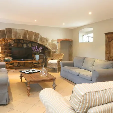 Domaine La Bonne Etoile Guest house Beausemblant